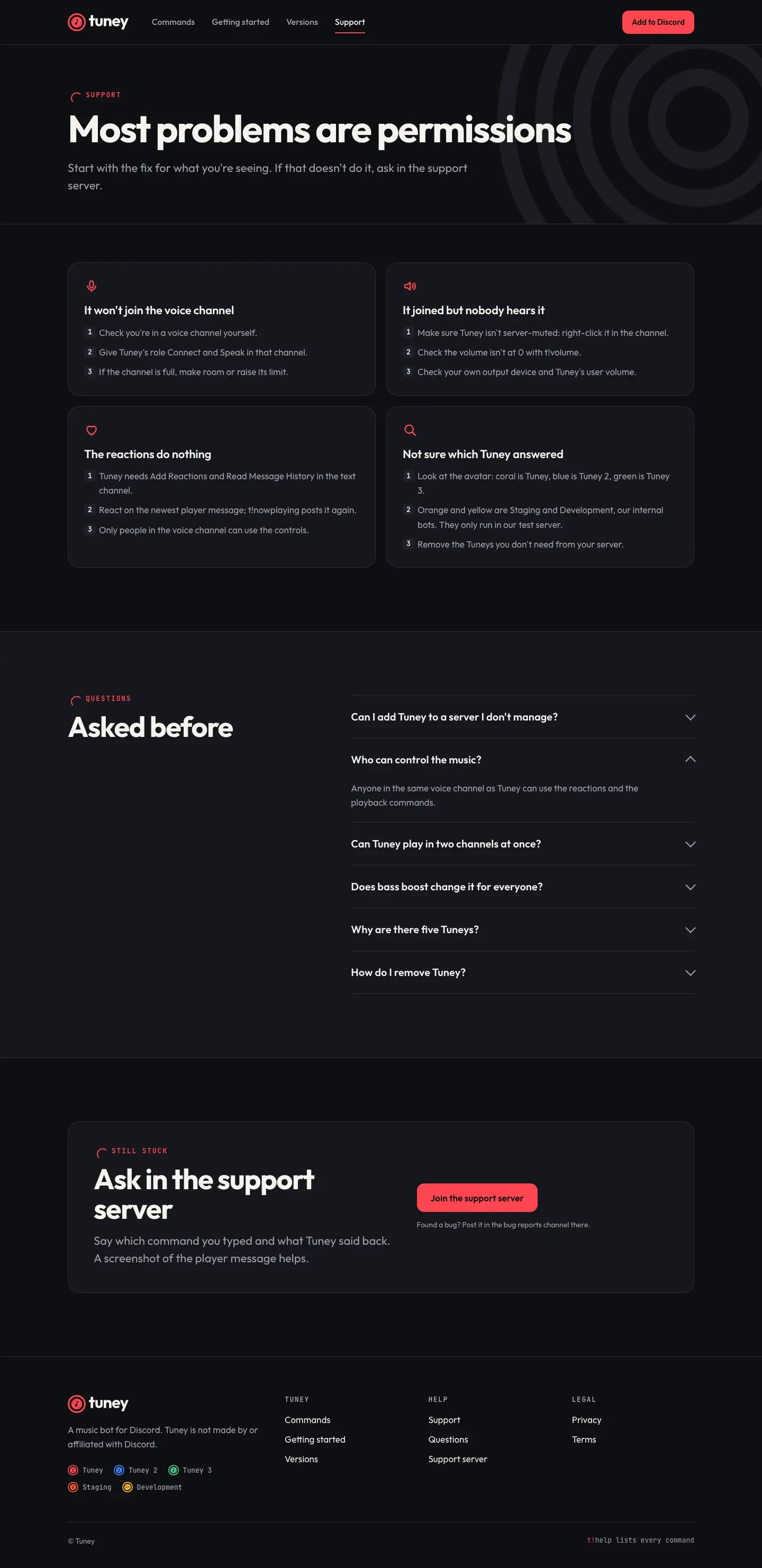 The support page: four problems with their fixes, questions, and a card pointing to the support server